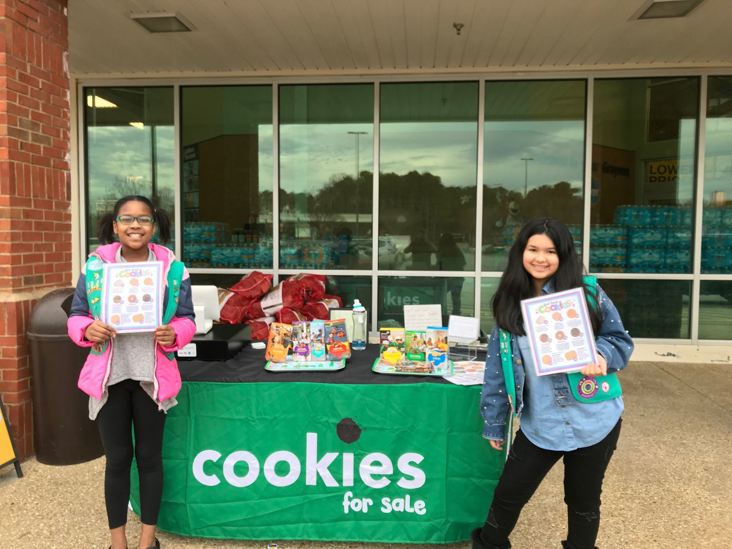 Fitted Table Cover for Girl Scout Cookie Sellers